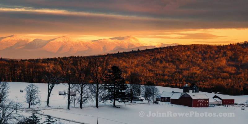 20211220-20211220-vermont_winter-07102-Pano.jpg