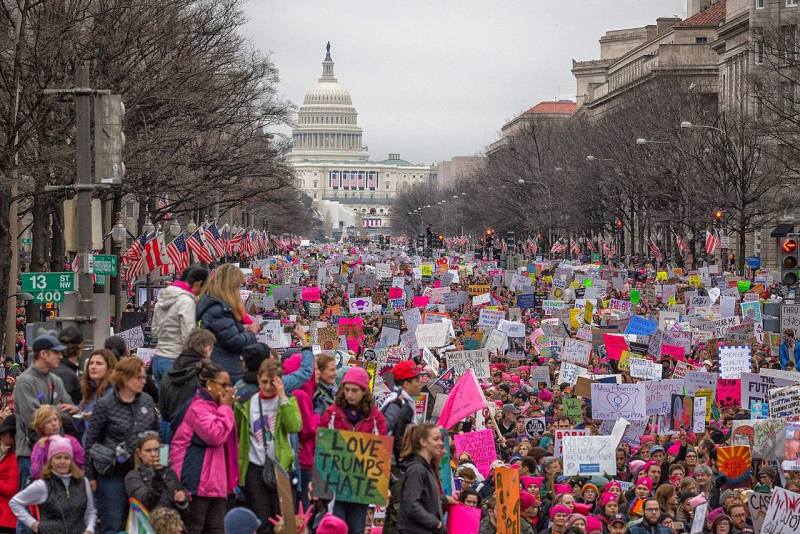 Women's_March_on_Washington_(32593123745).jpg